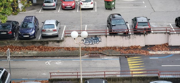 Dopolnite s fotografijo k prejšnjemu obvestilu