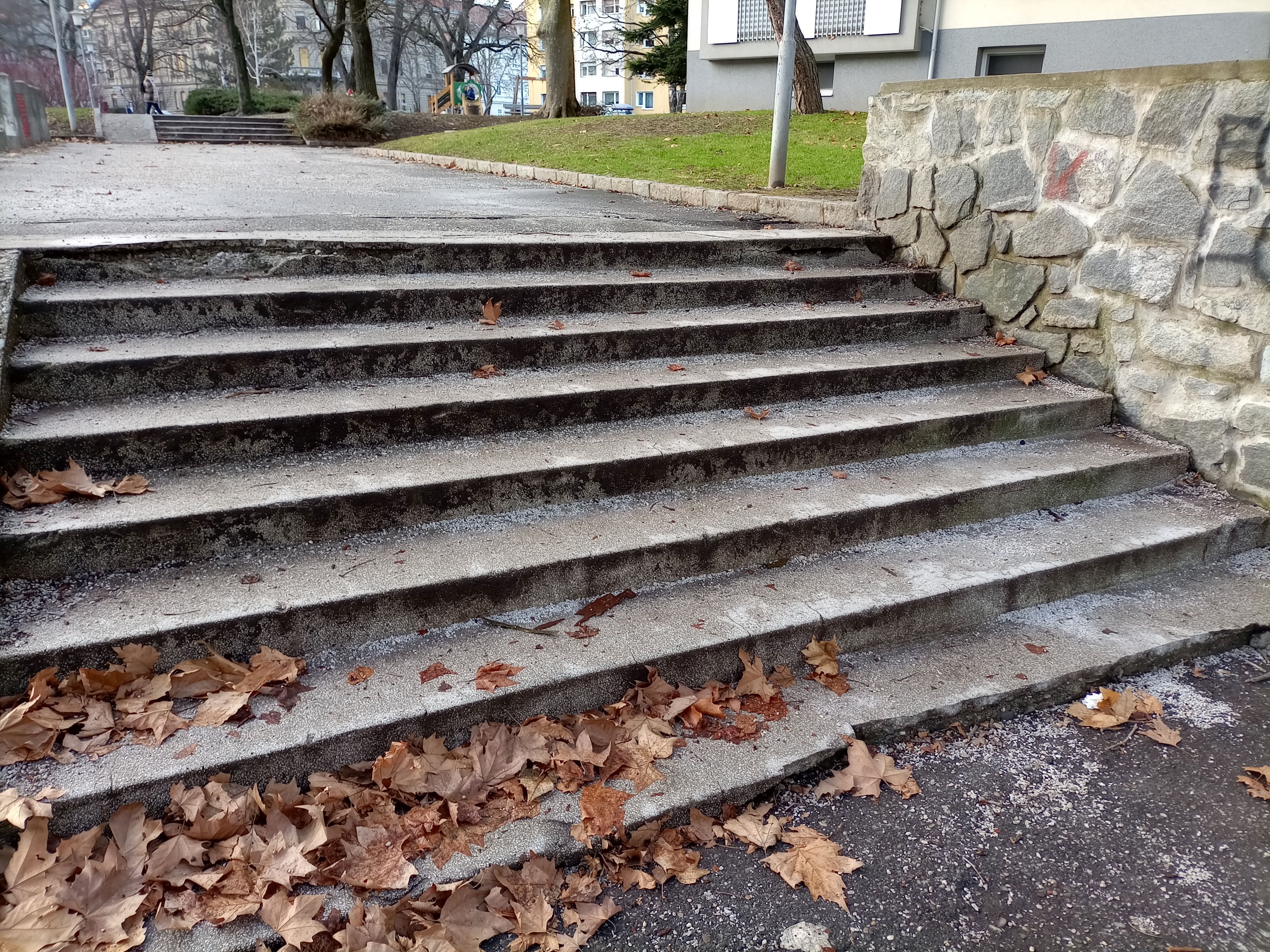 Stopnice na Trgu Borisa Kidriča