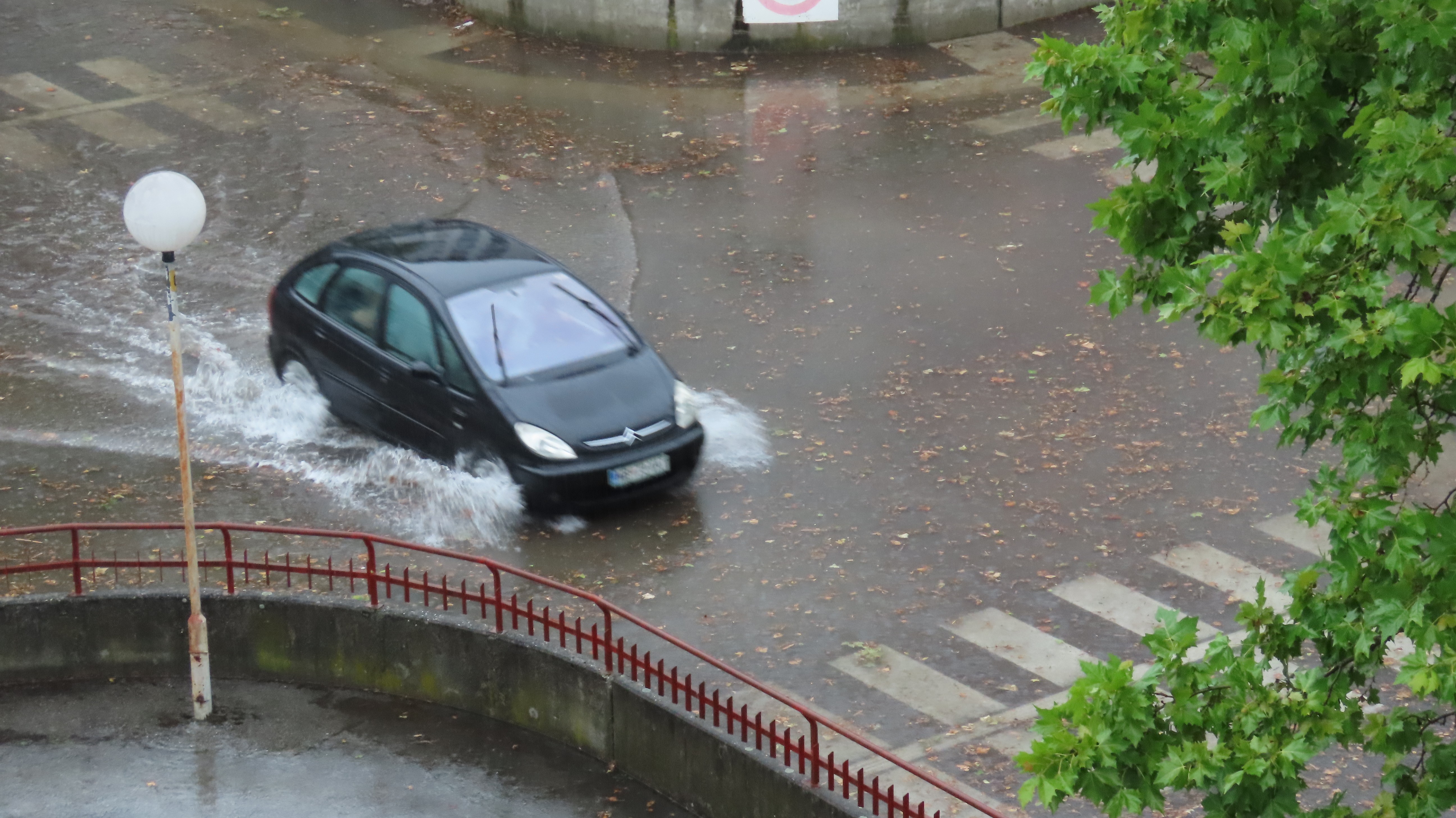 Poplava v križišču
