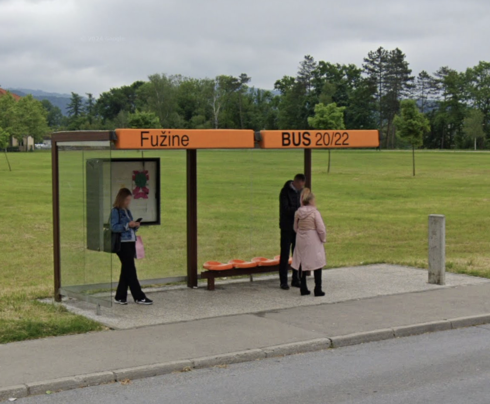 Avtobusne nadstrešnice