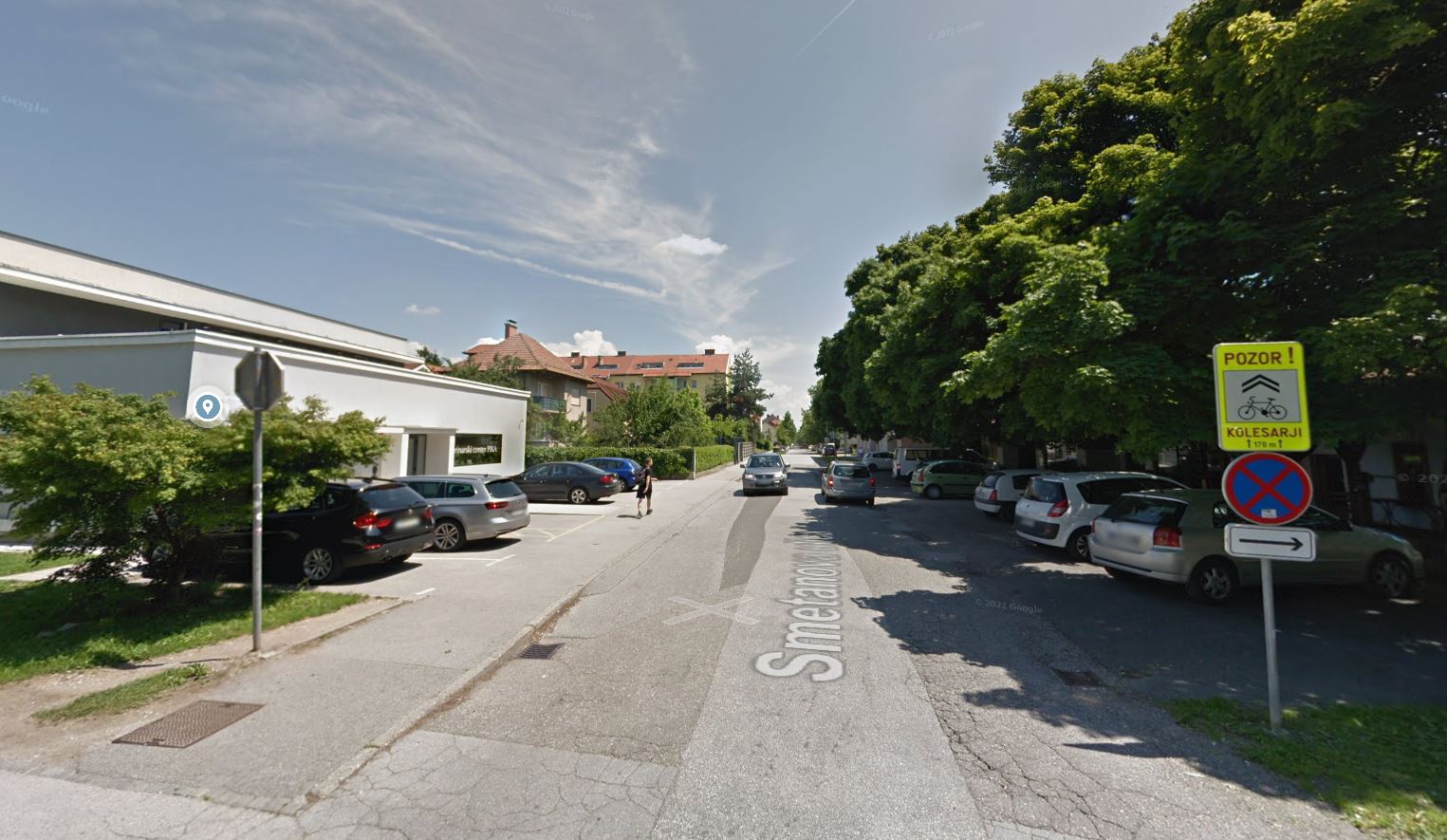 Prepovedano parkiranje v Smetanovi ulici